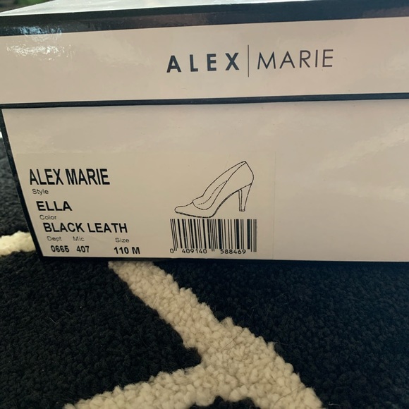 Alex Marie Black Heels (New with Box) - Picture 2 of 2